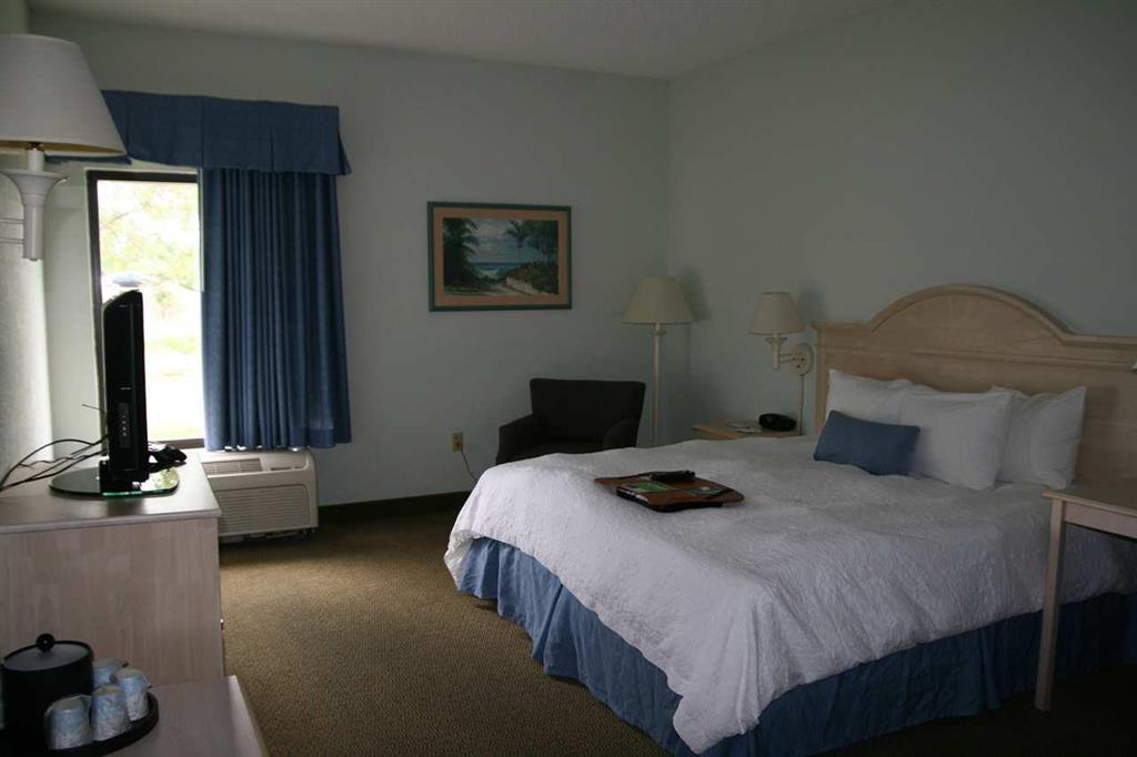 Hampton Inn Naples - I-75 Δωμάτιο φωτογραφία